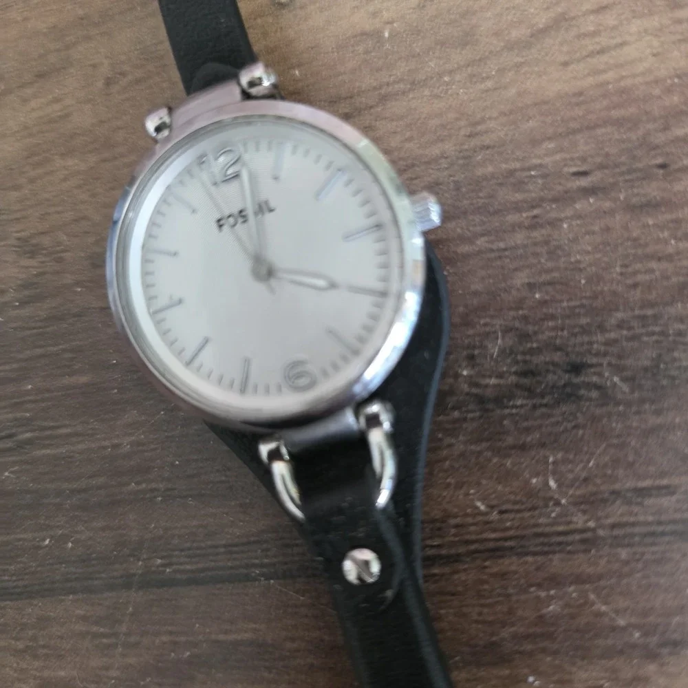 Fossil Watch Women's Black Leather Band Silver Stainless Steel ES3199